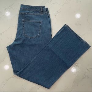 Coldwater Creek Classic Fit Bootcut Leg Denim Blue Jeans -Size 16 - Like New